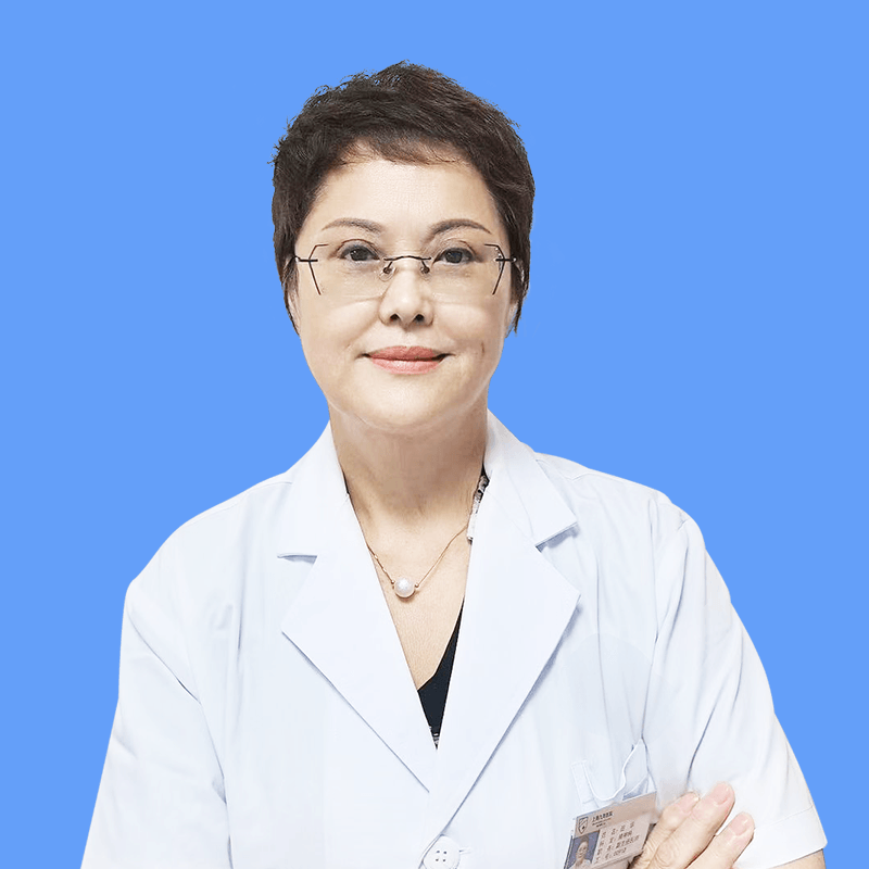 田华